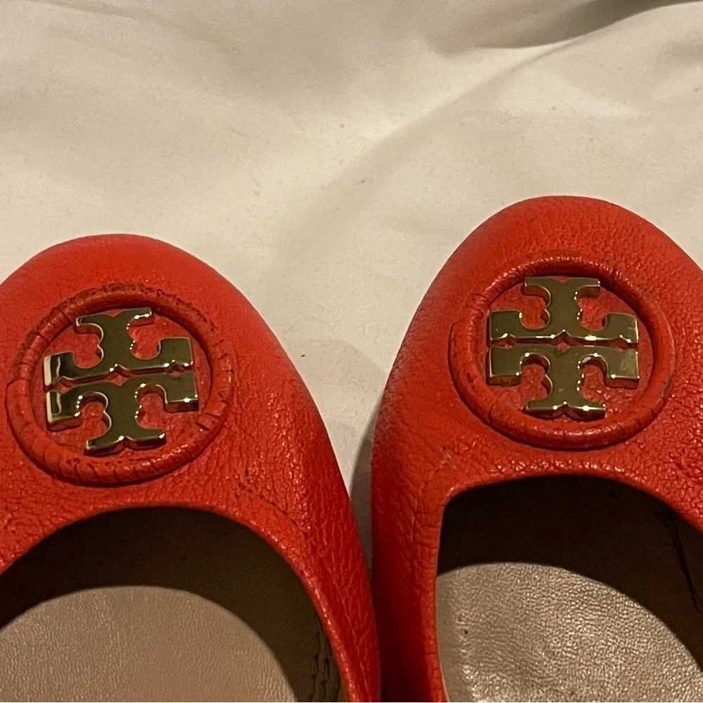 Tory Burch Red Leather Logo Ballet Flats - Picture 5 of 7